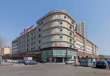 跨界營銷新篇章 般布酒店管理公司與興格傳媒攜手，推出《將軍在上》主題周邊及酒店體驗